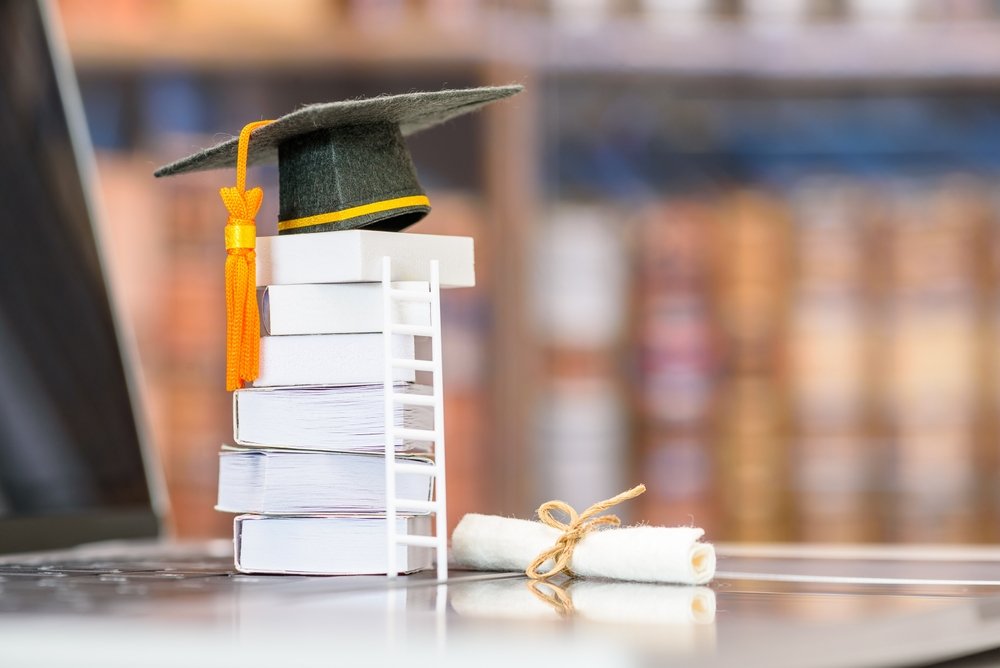 Bachelor in Theology